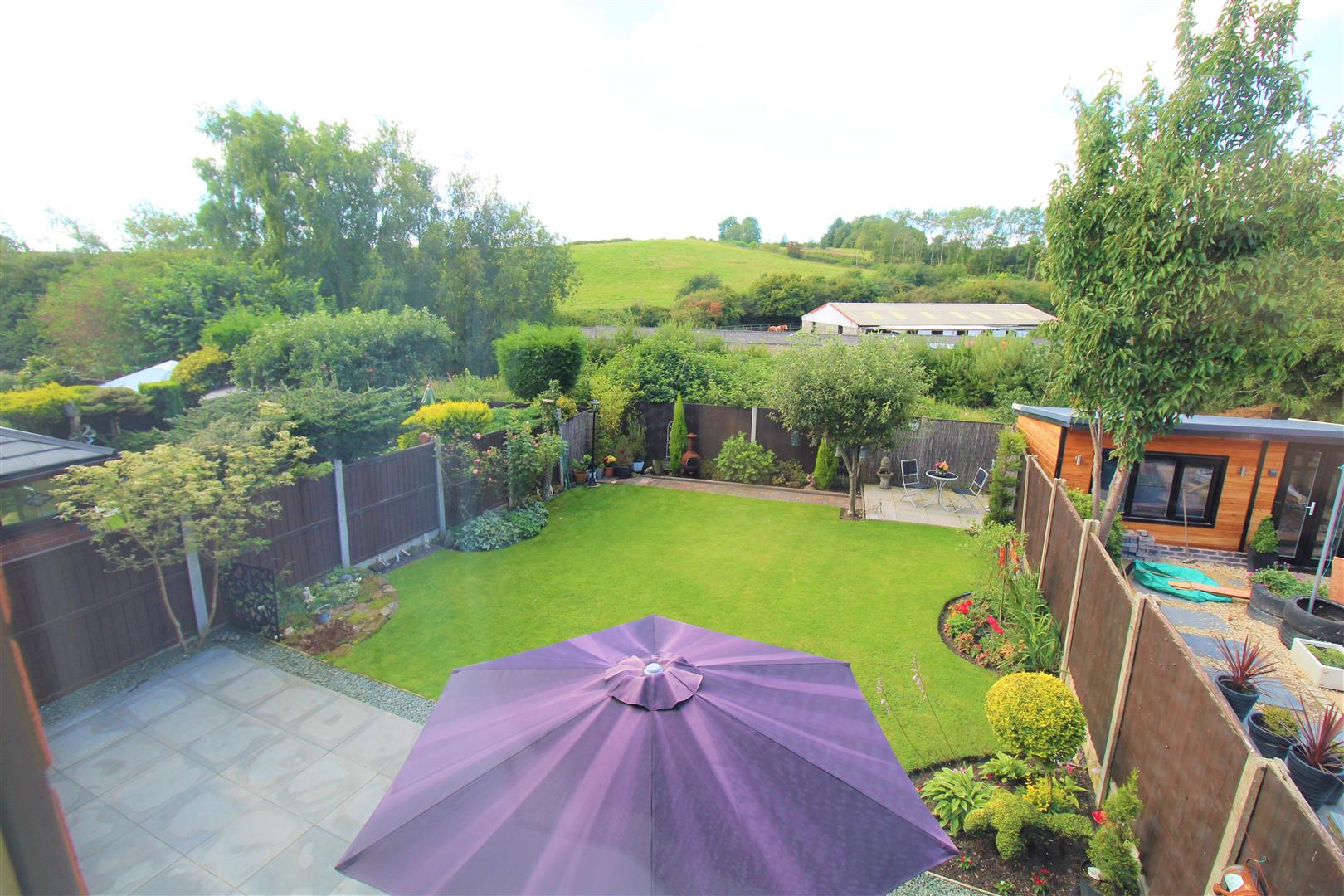Powderham Close, Packmoor, Stoke-On-Trent